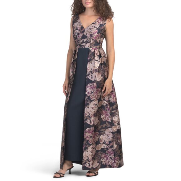 KAY UNGER FRENCH NAVY Sleeveless Floral Jacquard Walk Through Gown